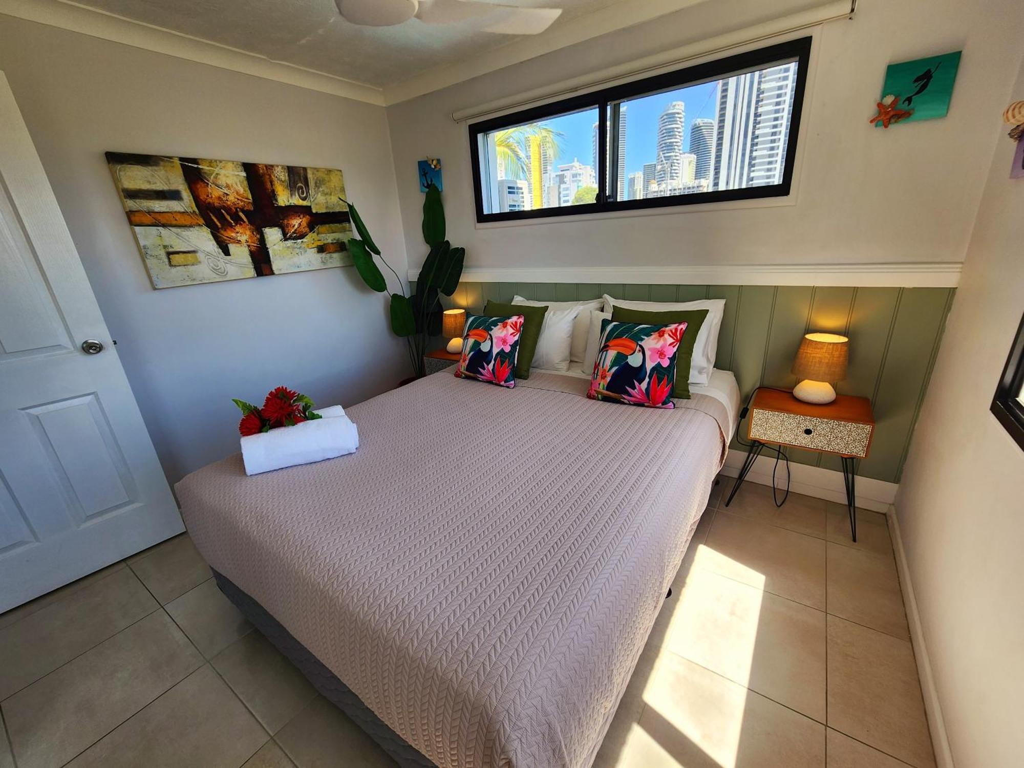 Broadbeach, Stylish Apartment Close To Everything Gold Coast Bagian luar foto